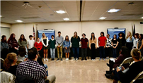a group of students thumbnail251069