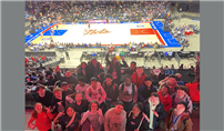 Students with the Nets court in background thumbnail264433